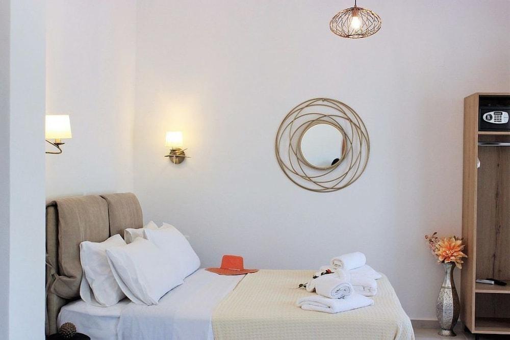 Deluxe Suites La Canée Extérieur photo